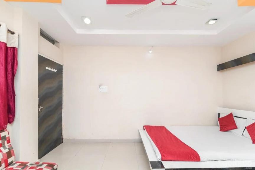 Hotel Rameshwaram Ujjain Eksteriør billede