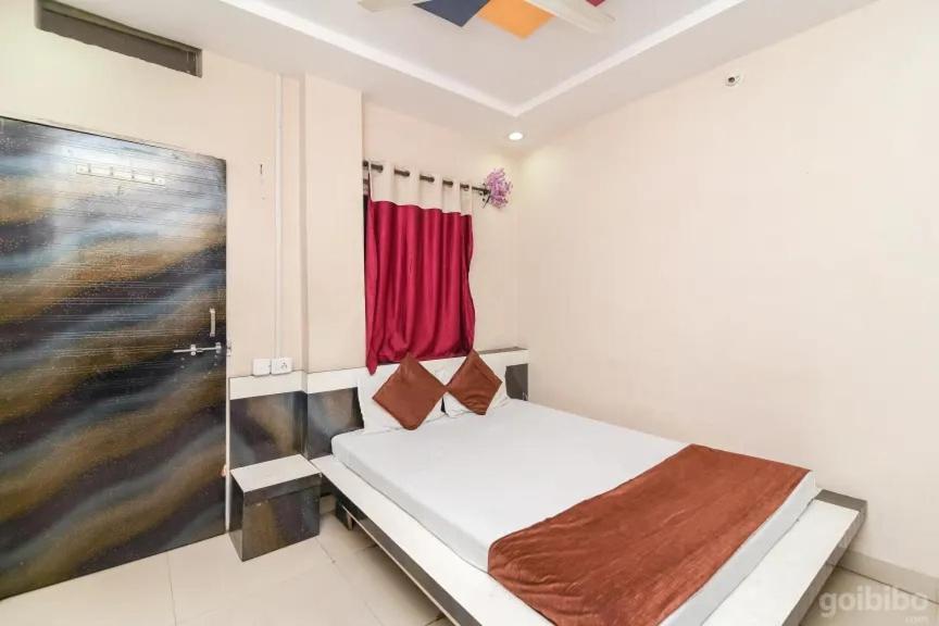 Hotel Rameshwaram Ujjain Eksteriør billede